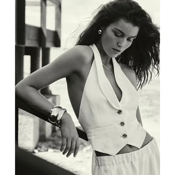 J.Crew Open-back vest in linen-cupro blend - Picture 1 of 16